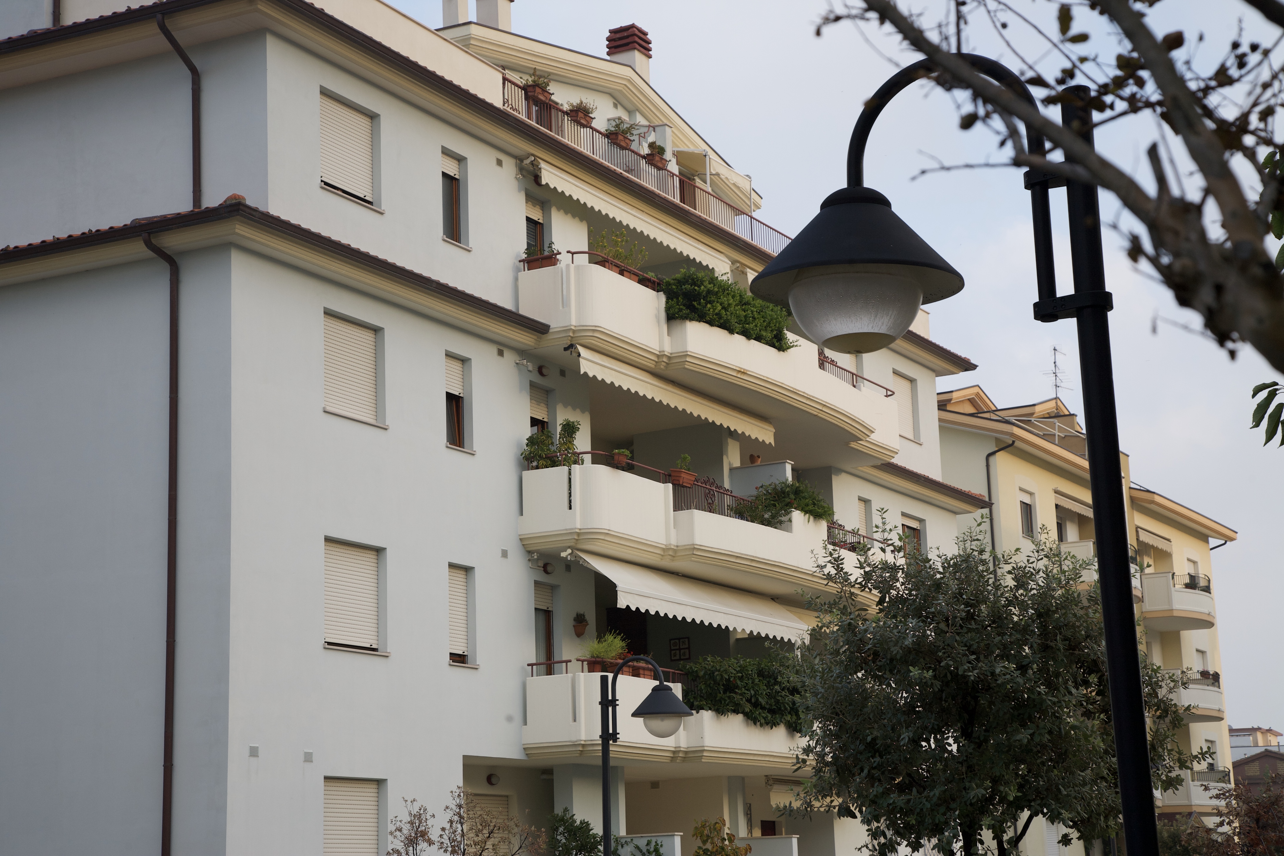 Residence Acquazzurra — Lucidi Costruzioni
